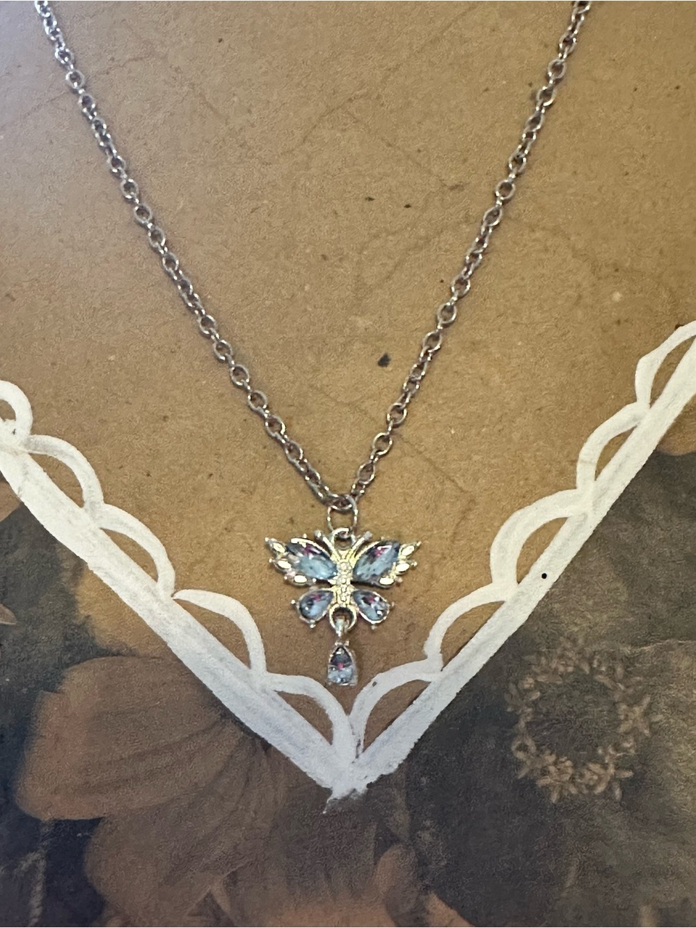 Butterfly Dsigns Silver Necklace with Iridescent Blue-Purple Stones